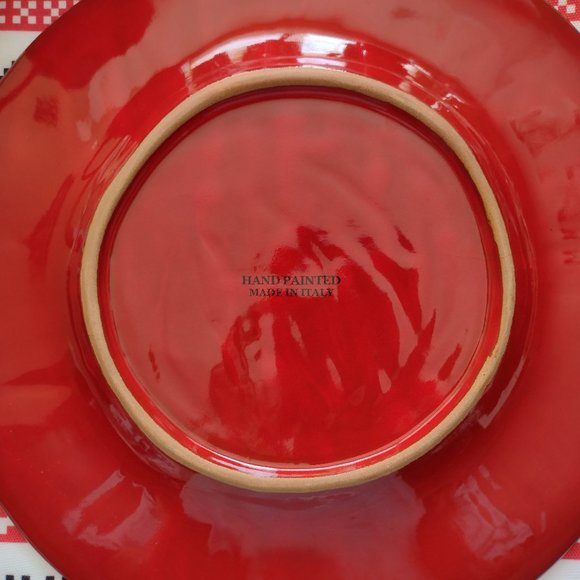 2nd. 2 Beautiful red ceramic dinner plates (12 plates total). Made in Italy - Picture 4 of 14